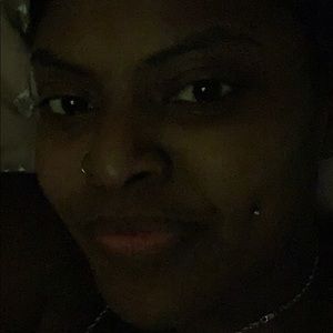 Meet your Posher, Adrien